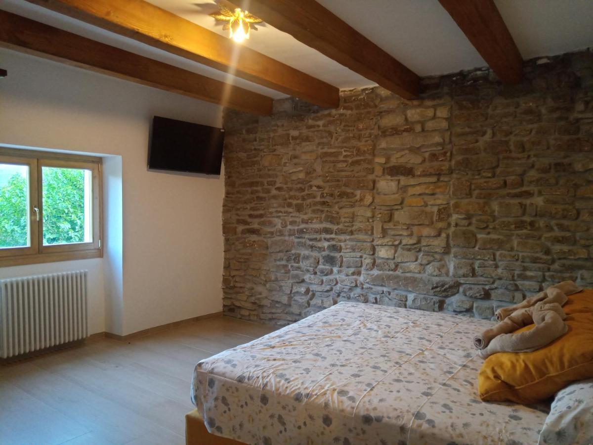 Agriturismo Il Regno Del Marrone Castel del Rio 외부 사진