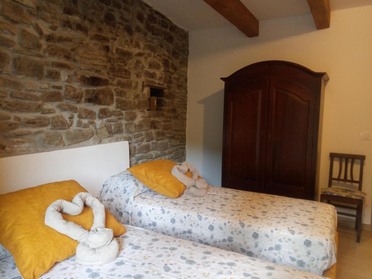 Agriturismo Il Regno Del Marrone Castel del Rio 외부 사진